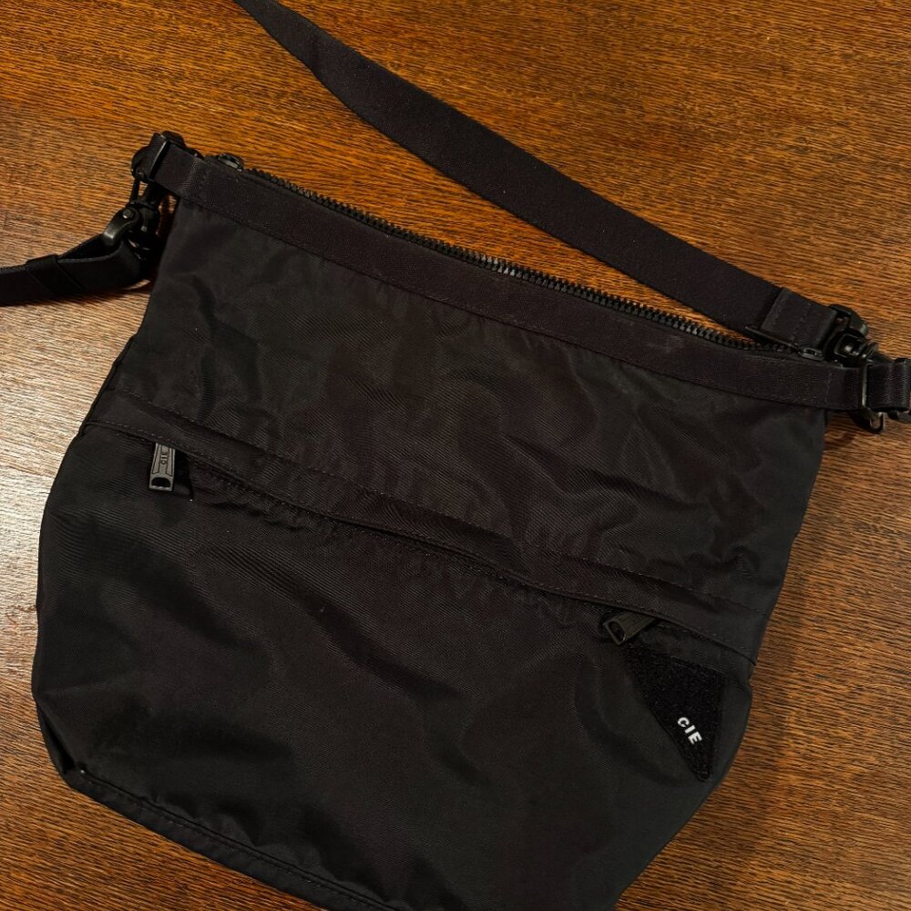 cie Japanese made in japan shoulder bag (unisex)